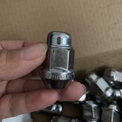 Lug Nuts 24 count 12mm