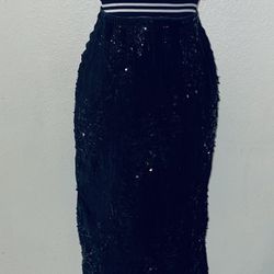 Black Sequen Top And Skirt