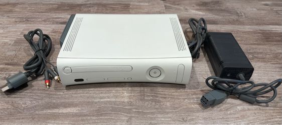 Xbox 360 w/ Original Power and RCA Cables-Tested