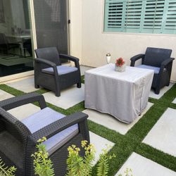 4 Backyard Patio Porch Chairs w/ Seat Cushion & Decorative Pillows!