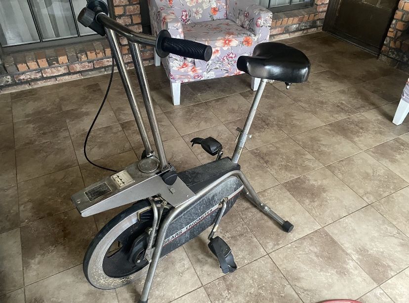 Indoor Cycling Sears Ergometer Exercise Bike Sears Spin Bike Top