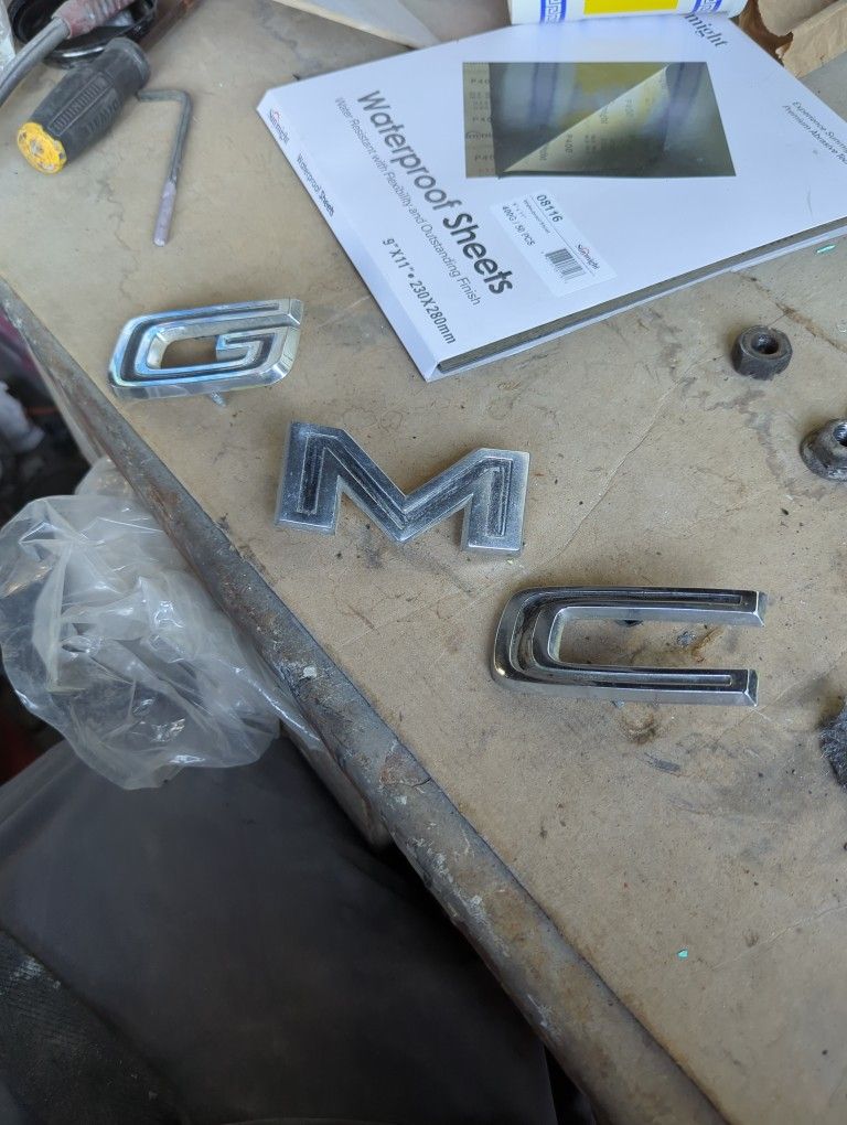 1972 GMC Hood Emblem