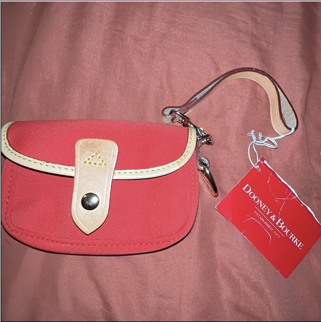 Dooney & Bourke