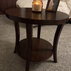 Round Side Table