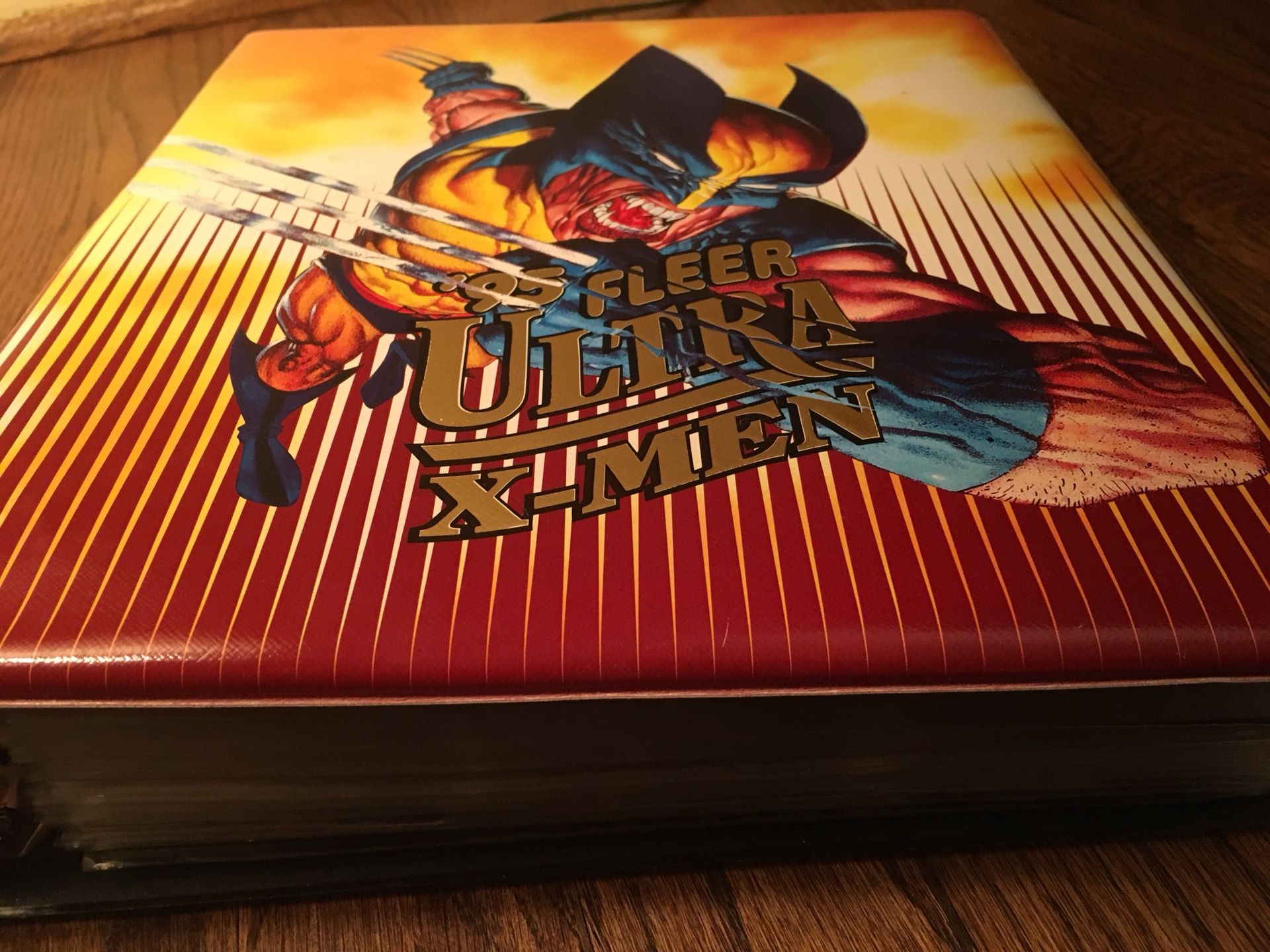 Marvel Card Goldmine in Wolverine Binder mixed in a/ DC!!! 38 comic lot included!! 460 plus cards! 38 comics!!