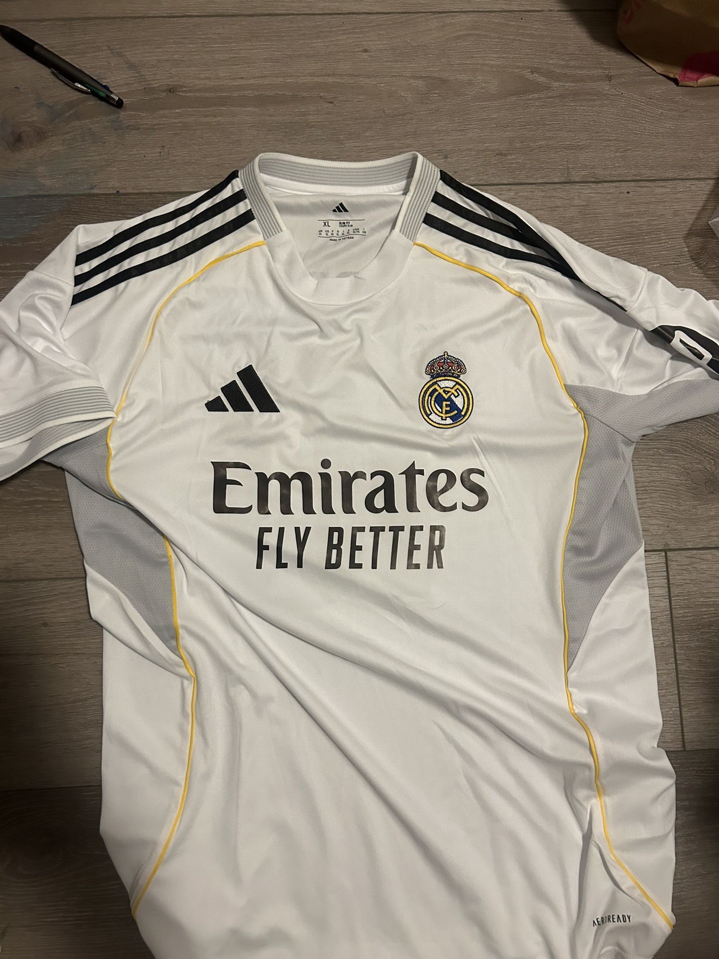 Real Madrid Modric Tribute XL