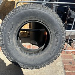 35x12.50xR17 Only 1tire