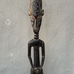 Beautiful African Female Statue Figure