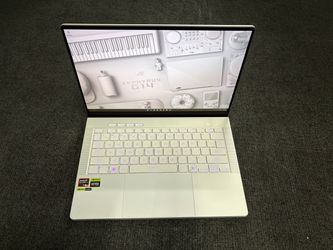 ASUS ROG Zephyrus G14 14" - RTX 5070 Ti - 1TB - Platinum White