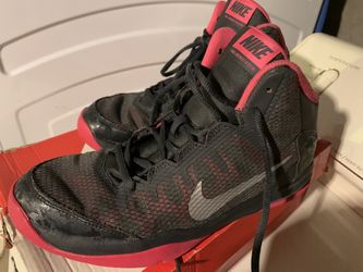 Nike YOUTH Basketball (Size 6Y)