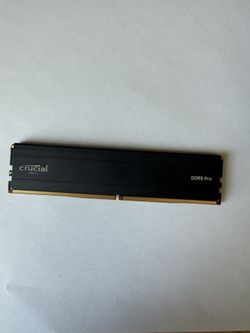 Crucial Pro 64GB DDR5-5600 UDIMM