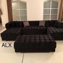 |Brand New Double Chaise Sectional Velvet 