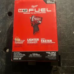 M12 3/8” Stubby Impact Wrench 