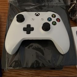 Xbox One Wireless Controller 