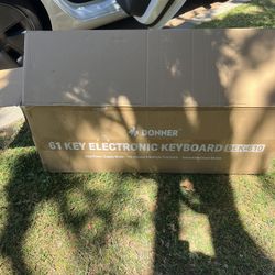 Donner 61 Key Electronic Keyboard Open Box