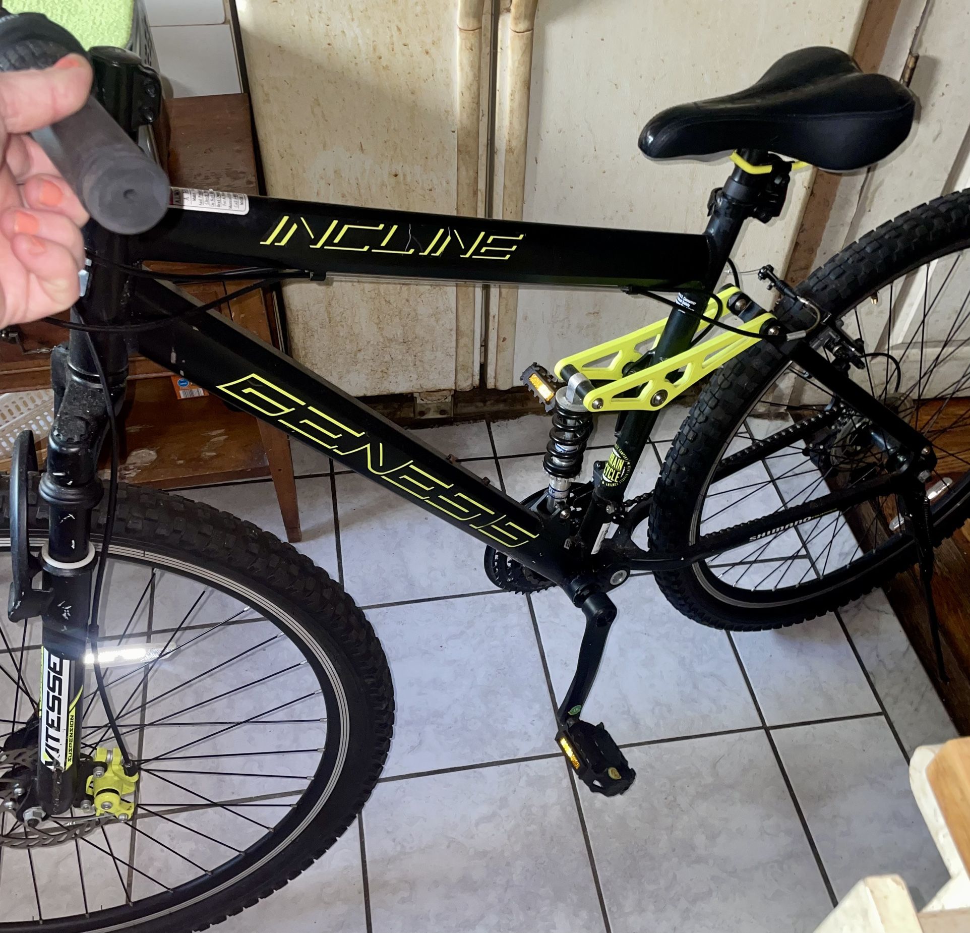 GENESIS INCLINE 29” Men’S MOUNTAIN BIKE