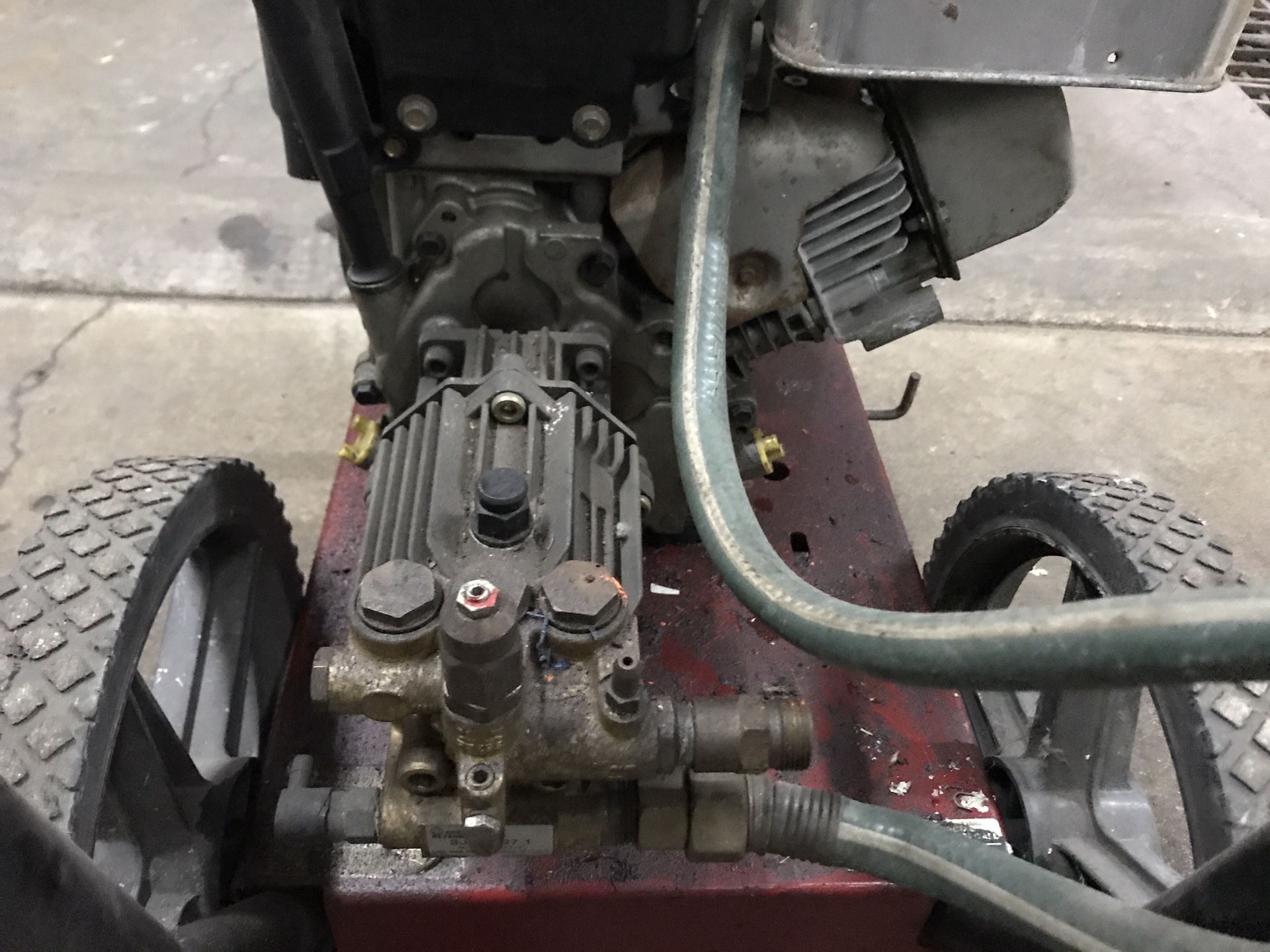 CRAFTSMAN Gas power washer 7.0hp 2700 psi for Sale in Lockport, IL ...