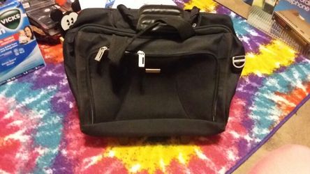 Very nice briefcase!