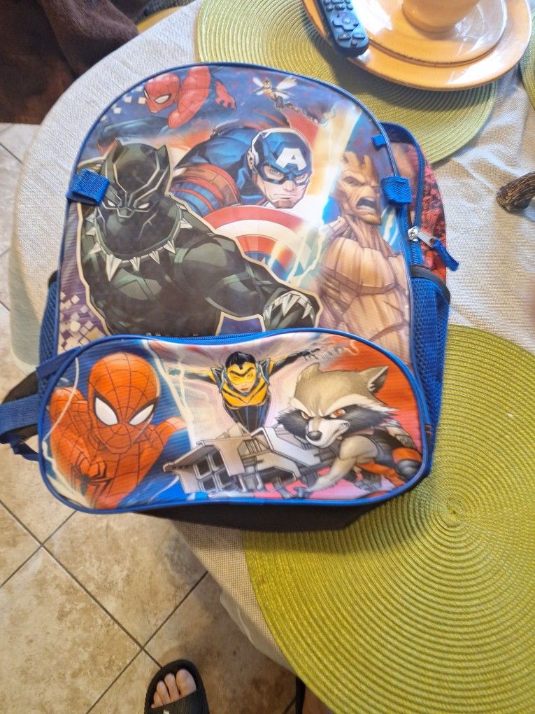 MARVEL BACKPACK. $20 FIRM PRICE 
