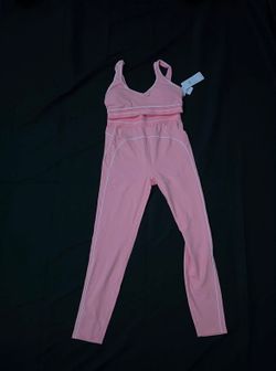 Pink Alo yoga set