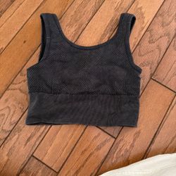 Women’s charcoal gray ribbed sports bra/athletic top size-xs