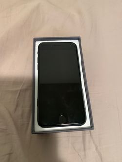 Very clean iPhone 7 32g unlocked
