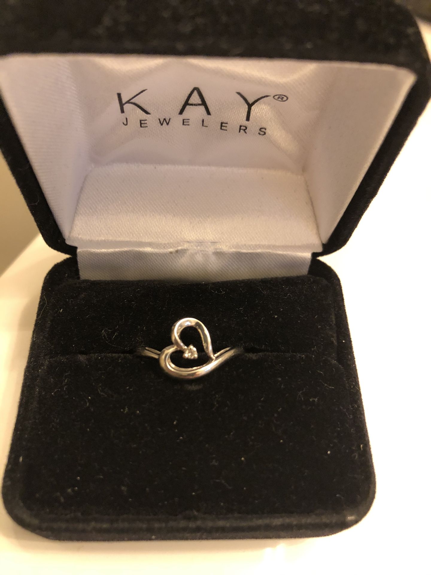 10 karat white gold promise ring. Size 7