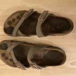 Birkenstocks Size 9.5 Women 