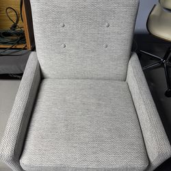 Arm chair
