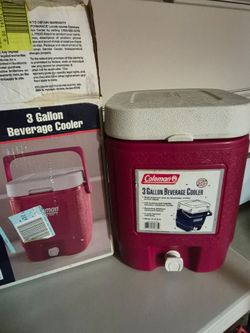 Coleman 3 gallon beverage cooler