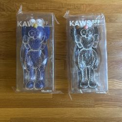 Kaws BFF Moma exclusive & Black Edition