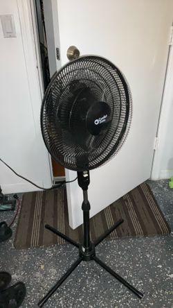 Standing fan