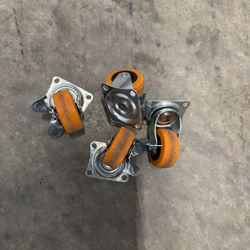 4 Small/Medium Wheels