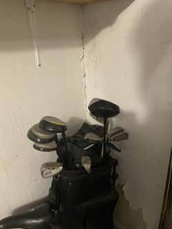 Golf Clubs 