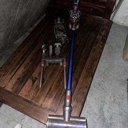 Cordless Dyson Vacuum 