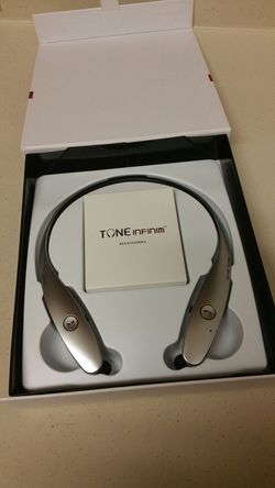 LG Tone infinim Wireless Headset (HBS-900) Silver