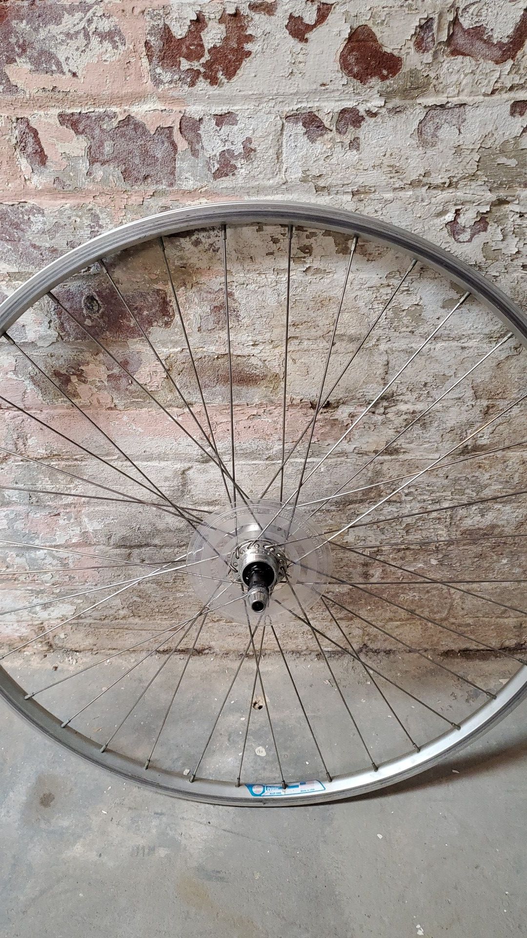 700c Sun rear wheel