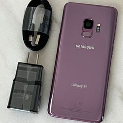 Samsung Galaxy S9  , Unlocked   for all Company Carrier ,  Excellent Condition  Like New 