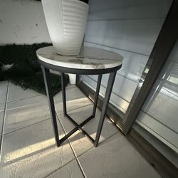 Accent Table Side Table White Marble Style  & Matte Black  Legs Light Weight
