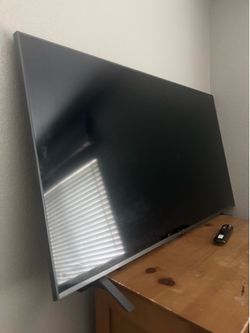 LG TV for sale