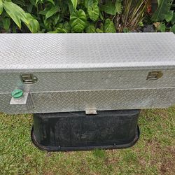 Aluminum Auxiliary Fuel Tank and Toolbox Combo 50gal.