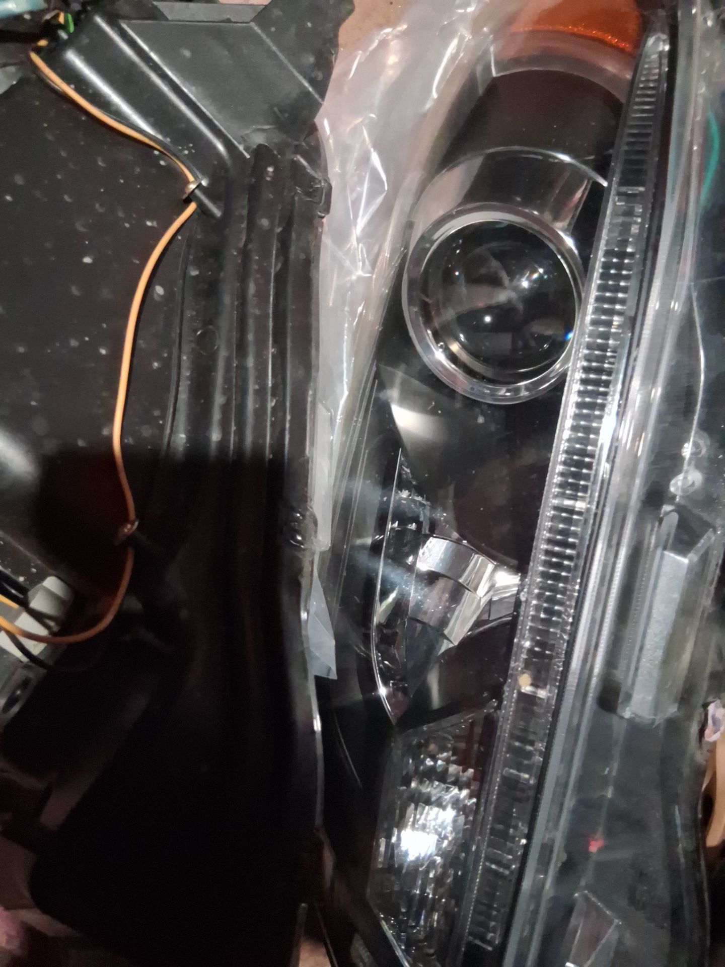 Toyota sienna full headlights