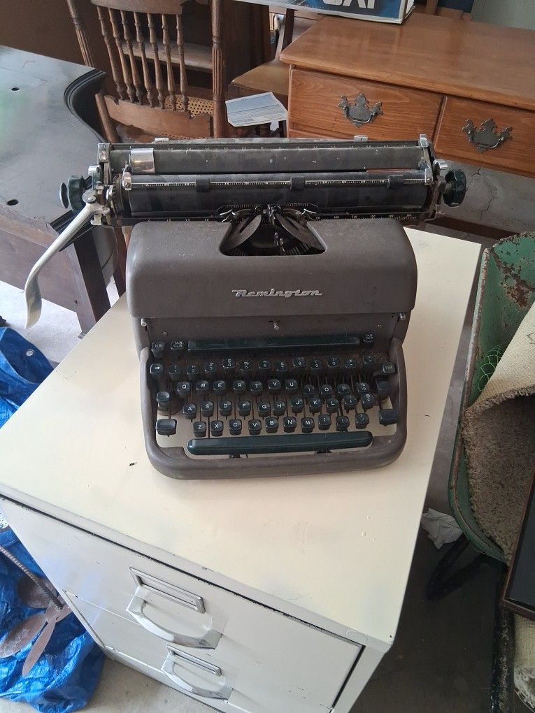 Remington Type Writer