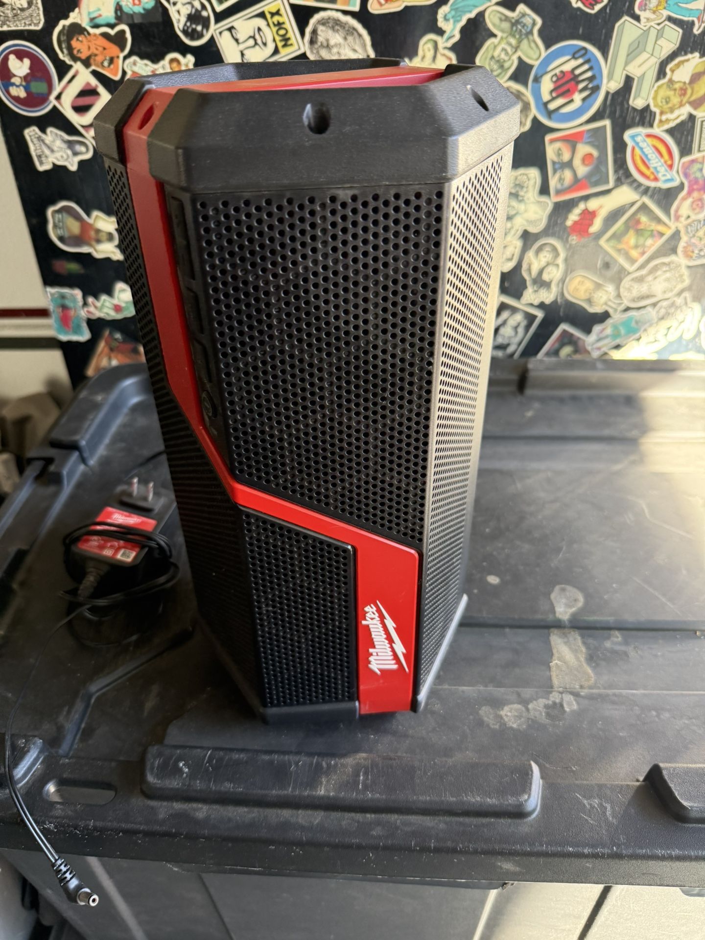 Milwaukee, Bluetooth Speaker