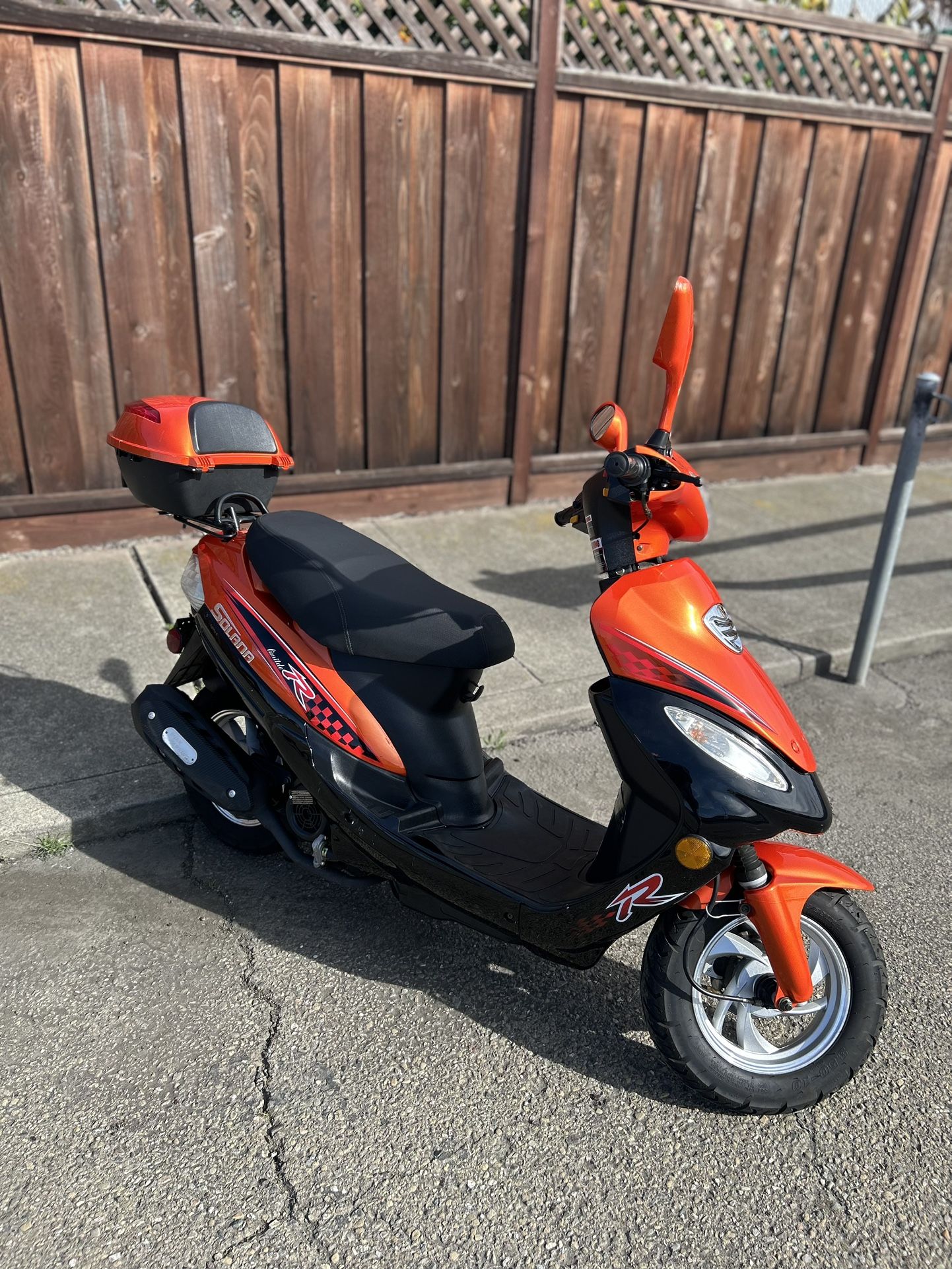 2022 Vitacci Type R 50cc Moped Scooter