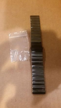 Fitbit versa stainless steel band.