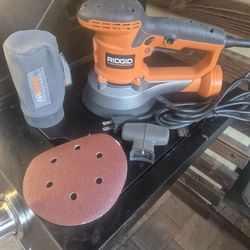 RIDGID  6" ORBITAL SANDER