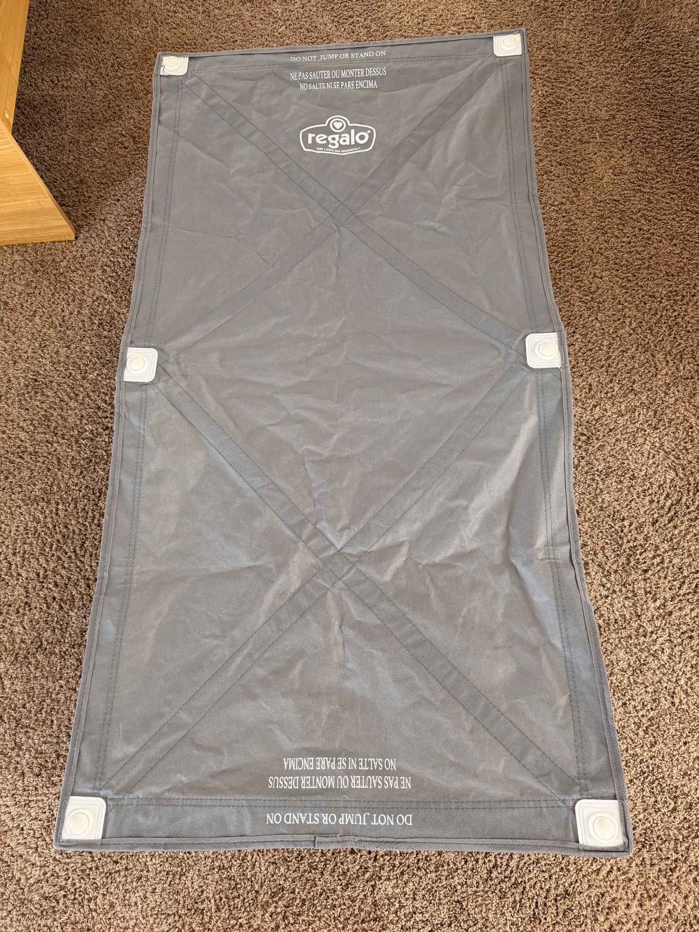 Children’s cot / portable bed