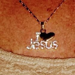 ***18K GOLD OVER STERLING SILVER I LOVE JESUS NECKLACE***