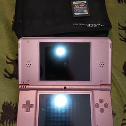 Pink Nintendo DSI XL Bundle 